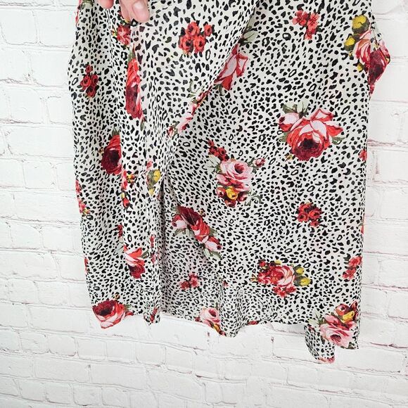 TORRID Rockabilly Lightweight Semi Sheer Leopard Print Rose Floral Tank Top 2 L - Picture 6 of 6